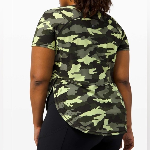 Lululemon UVP Run Short Sleeve Size S/4?Heritage 365 Camo Crispin Green Multi - Picture 10 of 11